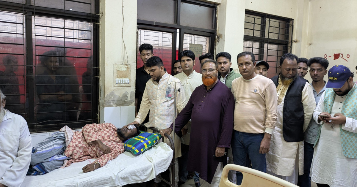 হাদির জন্য দোয়া চাওয়াকে কেন্দ্র করে নোয়াখালীতে হামলার অভিযোগ