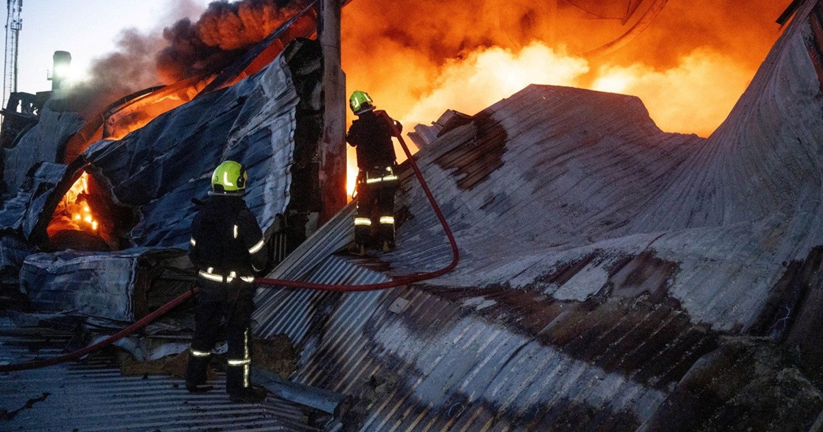 ইউক্রেনের বন্দরে ক্ষেপণাস্ত্র হামলায় নিহত ৭
