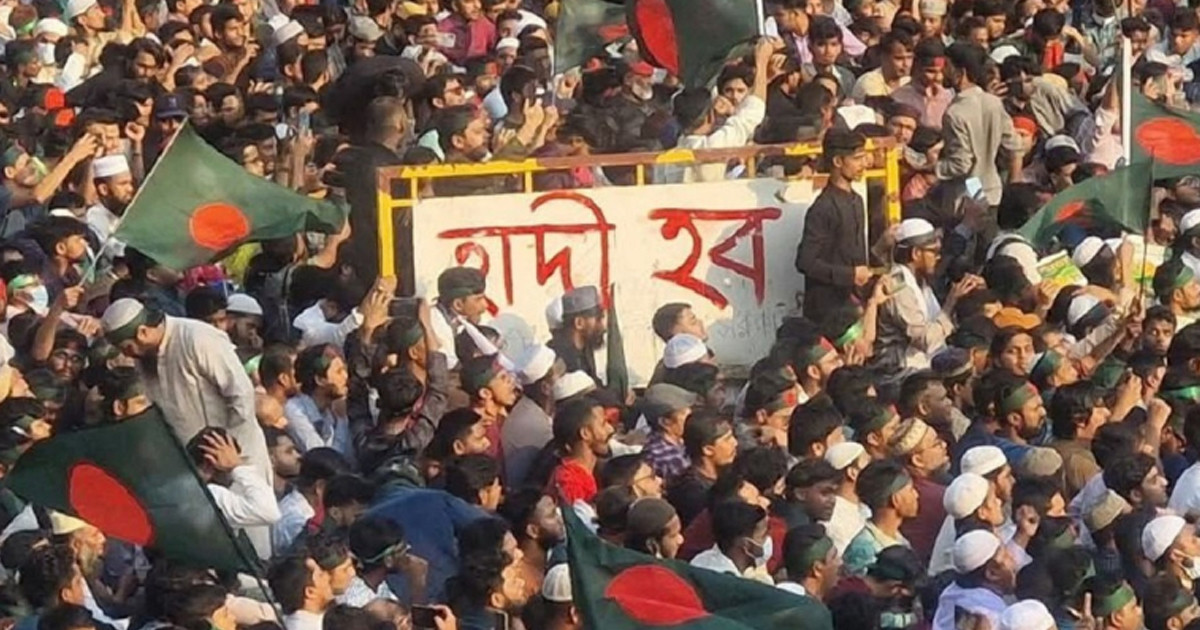 আজও স্লোগানে প্রকম্পিত শাহবাগ