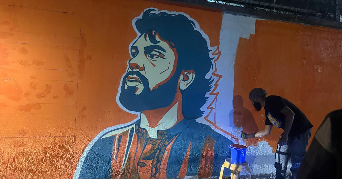 দেয়ালে দেয়ালে আঁকা হচ্ছে ওসমান হাদির গ্রাফিতি