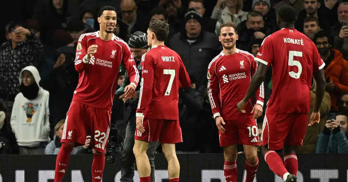 চেলসির ড্রয়ের দিনে লিভারপুলের জয়