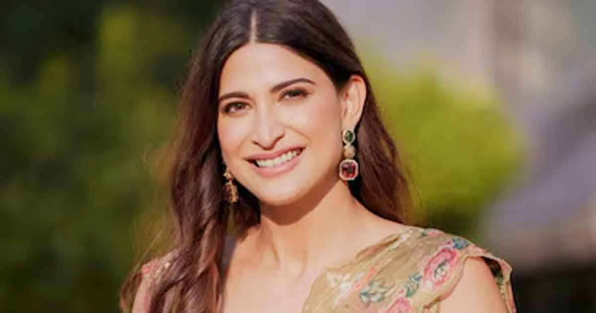 ভয়াবহ দুর্ঘটনার কবলে অহনা