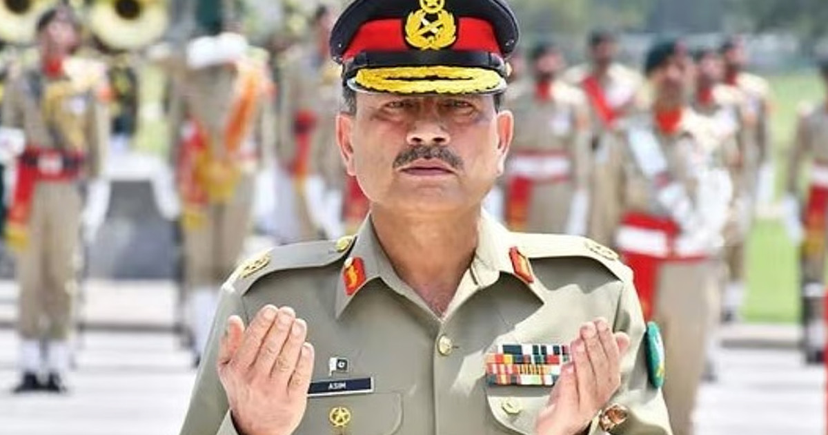 আল্লাহ আমাদের মক্কা ও মদিনার রক্ষক হওয়ার সম্মান দিয়েছেন: আসিম মুনির