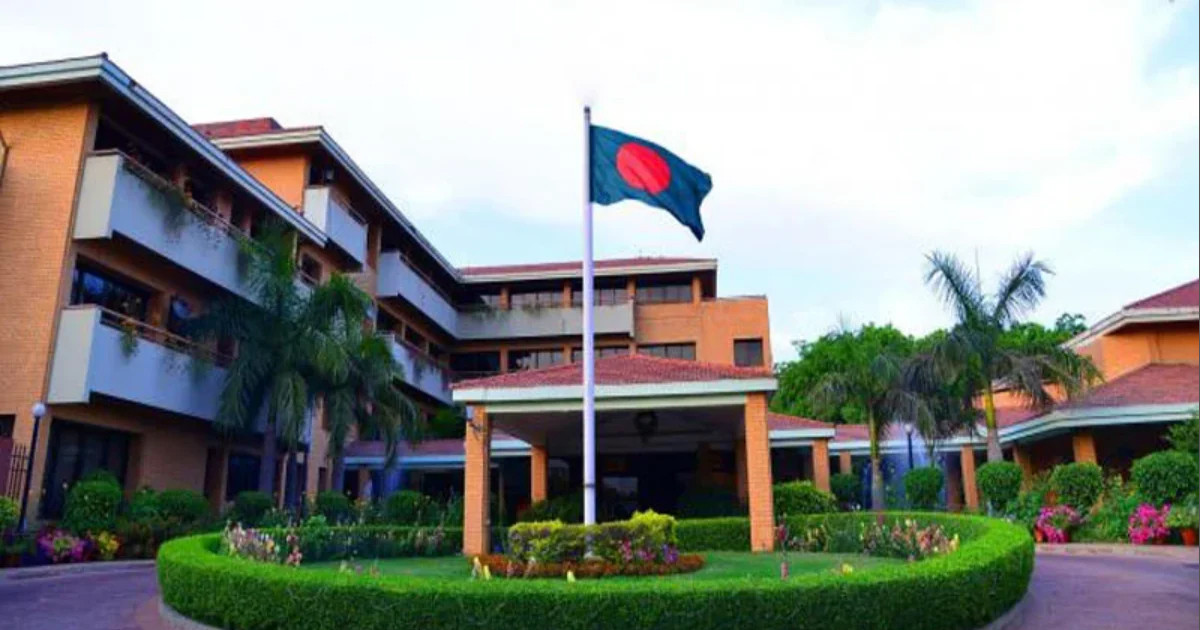 দিল্লিতে বাংলাদেশ হাইকমিশন থেকে ভিসা দেওয়া বন্ধ
