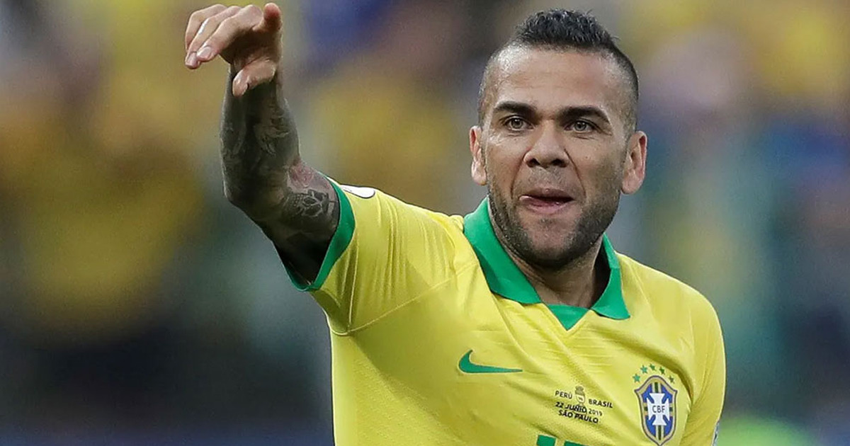 ফুটবলে ফিরছেন দানি আলভেস!