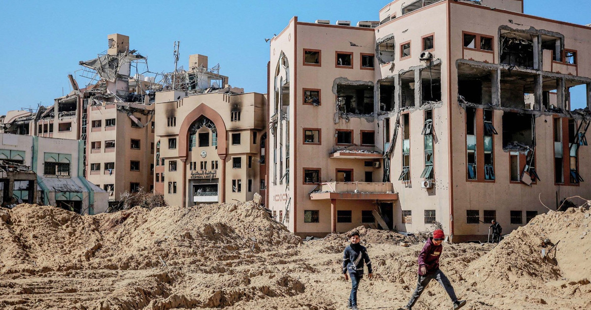 ধ্বংসস্তুপের ভেতর গাজা ইসলামী বিশ্ববিদ্যালয়ের ক্লাস শুরু