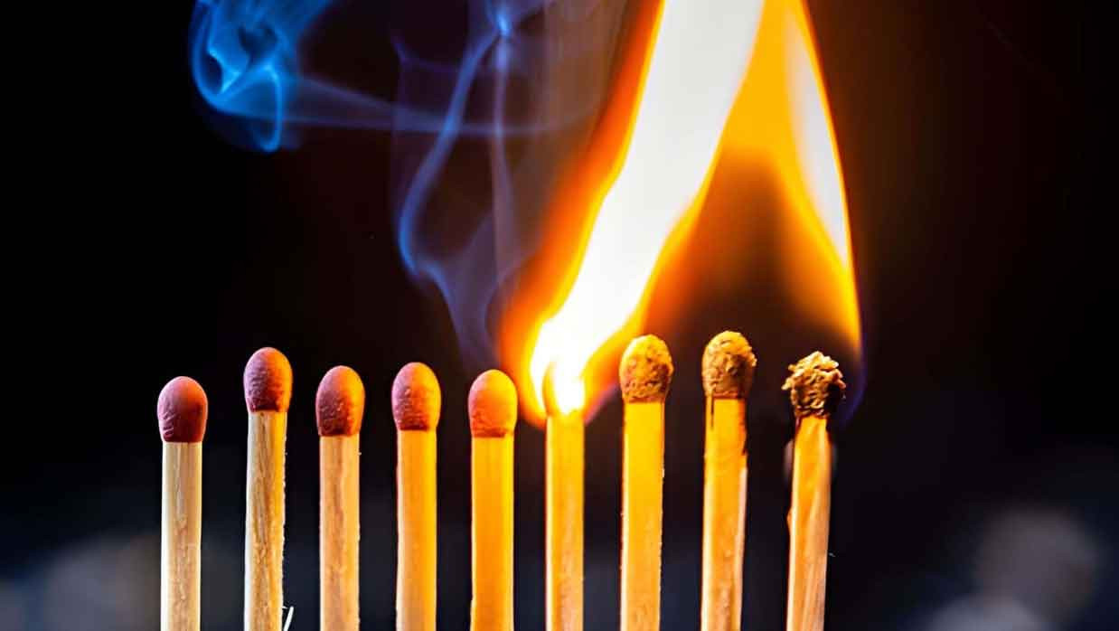 পরিবার ও সমাজের শৃঙ্খলা বিনষ্ট হয় সন্দেহের কারণে