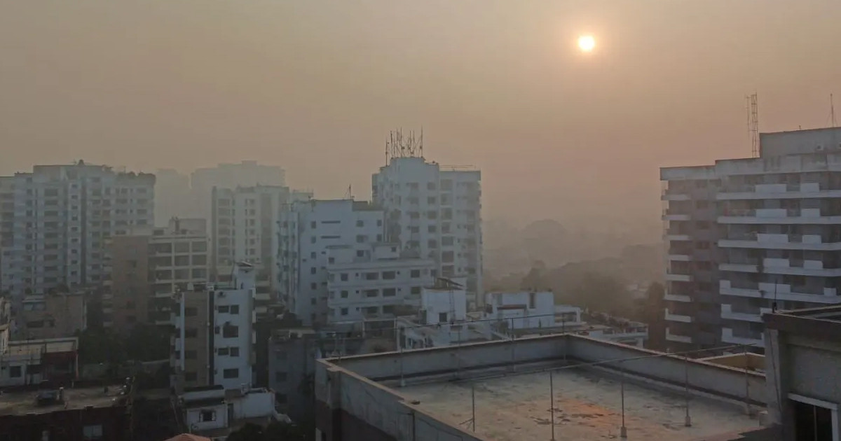 ঢাকায় হালকা থেকে মাঝারি কুয়াশার আভাস, কমবে দিনের তাপমাত্রা