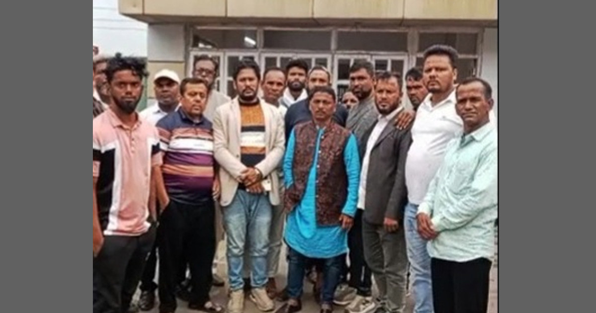 শাজাহান খানের বাড়ি পাহারার অভিযোগে যুবদল নেতার পদ স্থগিত