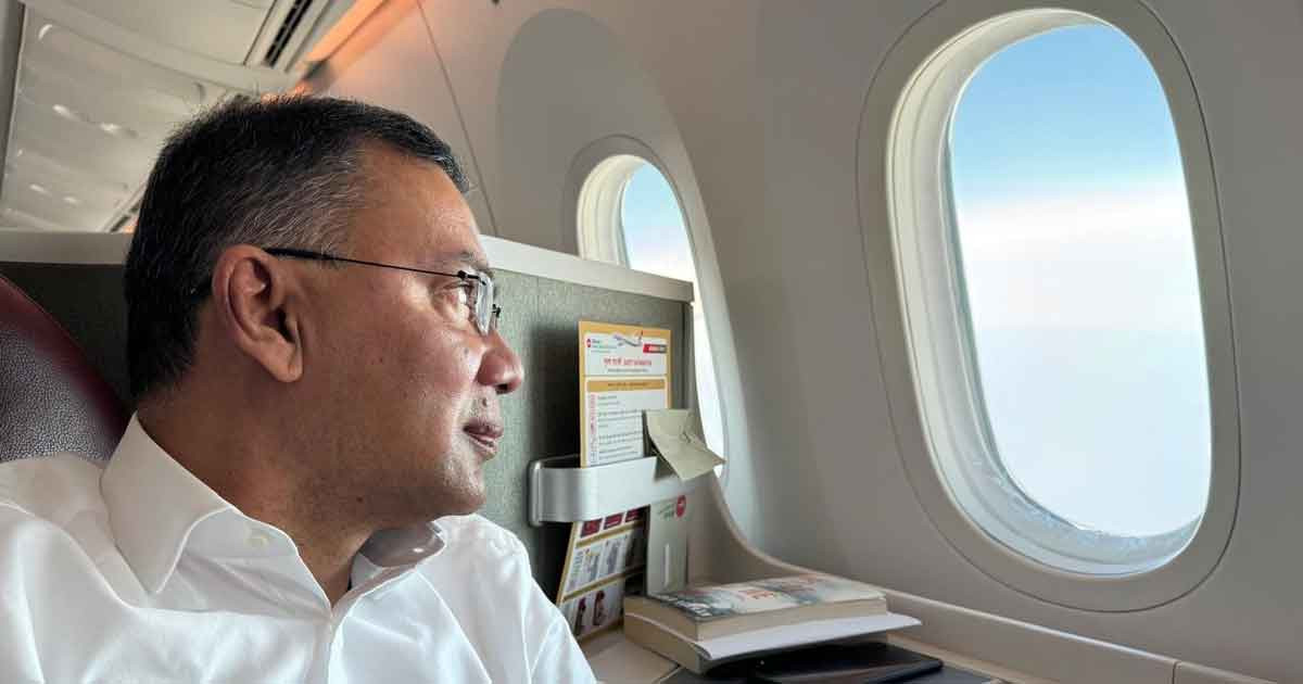 ‘দীর্ঘ ৬ হাজার ৩শ ১৪ দিন পর বাংলাদেশের আকাশে!’