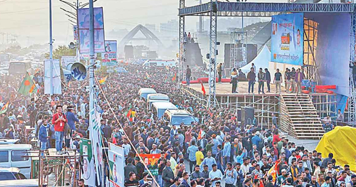 তারেক রহমানকে স্বাগত জানাতে পথে পথে জনস্রোত