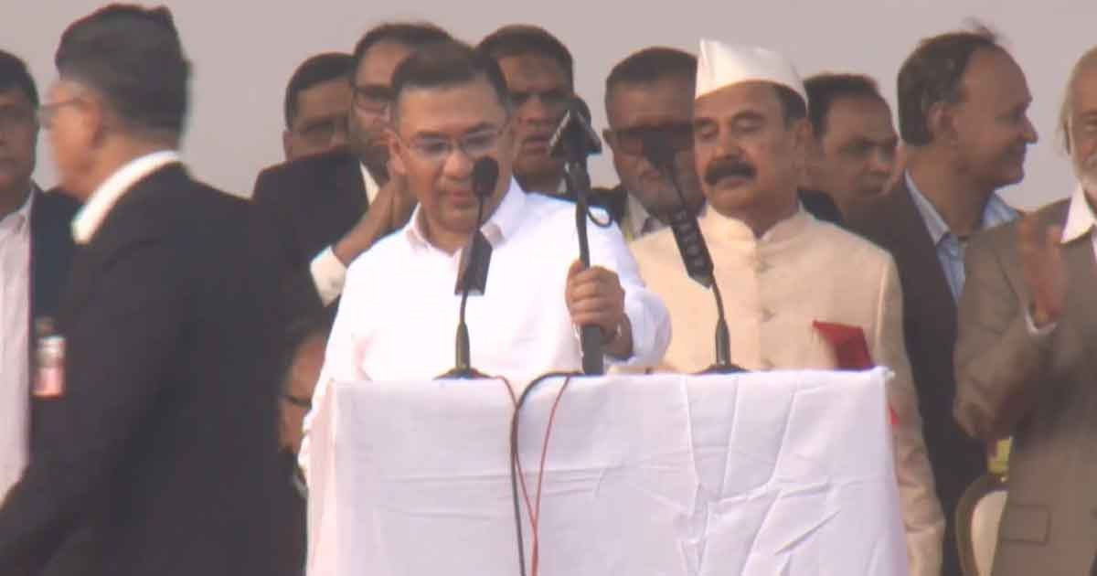 বক্তব্য দিচ্ছেন তারেক রহমান