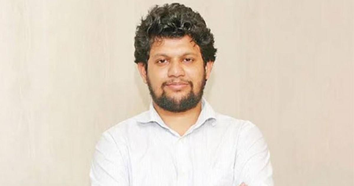 তারেক রহমানের প্রত্যাবর্তন গণতন্ত্রের প্রতি জনগণের আস্থা বাড়াবে: মাহফুজ