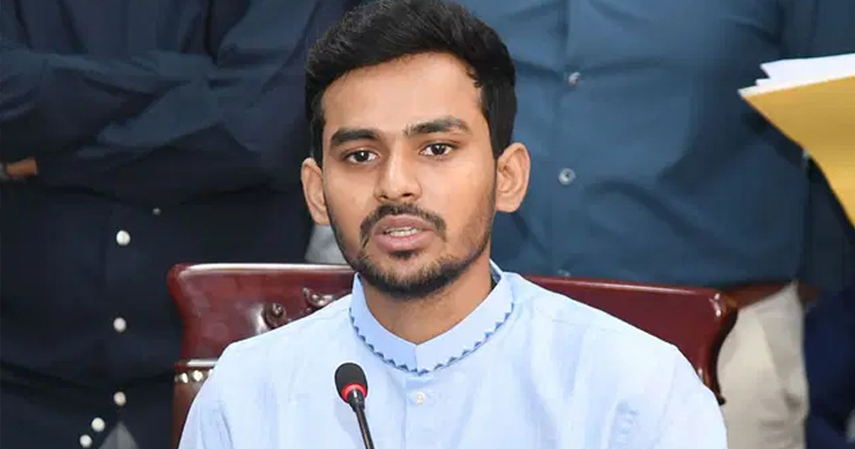 নিজের ফেসবুক পেজ রিমুভের কারণ জানালেন আসিফ মাহমুদ