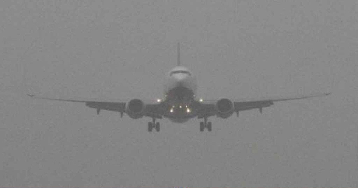 ঘন কুয়াশায় ঢাকায় নামতে না পেরে ৫ ফ্লাইট গেলো কলকাতা