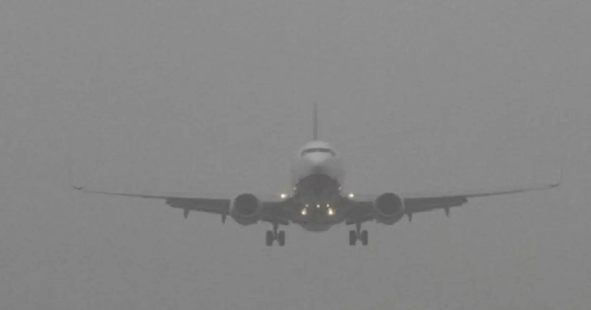 ঘন কুয়াশায় ঢাকার চার ফ্লাইট নামল কলকাতায়