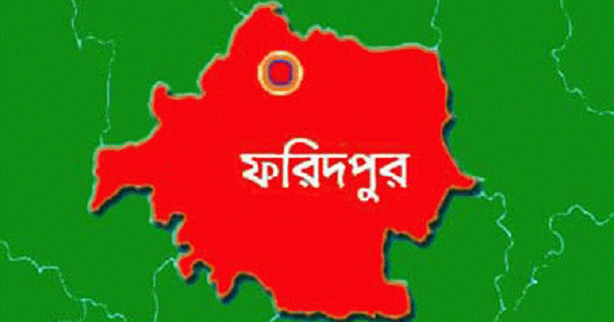 চাঁদপুরে অগ্নিকাণ্ডে ১ জনের মৃত্যু, ৫টি ব্যবসা প্রতিষ্ঠান পুড়ে ছাই