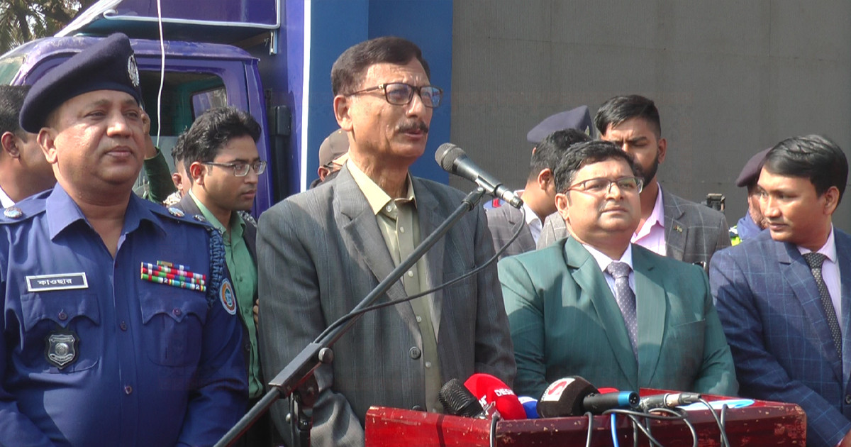 সরকার বিদেশি পর্যবেক্ষকদের ওপর প্রভাব বিস্তার করবে না: পররাষ্ট্র উপদেষ্টা