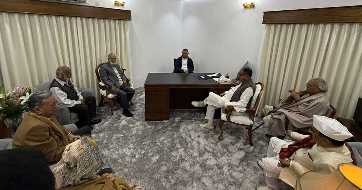 তারেক রহমানের নেতৃত্বে দলীয় নেতাকর্মীরা উজ্জীবিত: আমীর খসরু