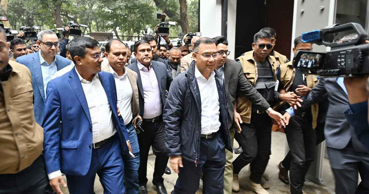 বিএনপি চেয়ারপারসনের কার্যালয়ে অফিস শুরু করেছেন তারেক রহমান