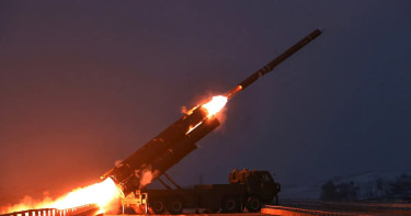 কিমের উপস্থিতিতে উত্তর কোরিয়ার দূরপাল্লার ক্ষেপণাস্ত্র পরীক্ষা