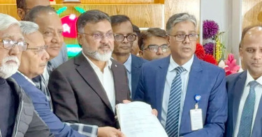 ঢাকা-১৫ আসনে মনোনয়নপত্র জমা দিলেন বিএনপি প্রার্থী মিল্টন