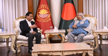 প্রধান উপদেষ্টার সঙ্গে পাকিস্তানের স্পিকারের সাক্ষাৎ