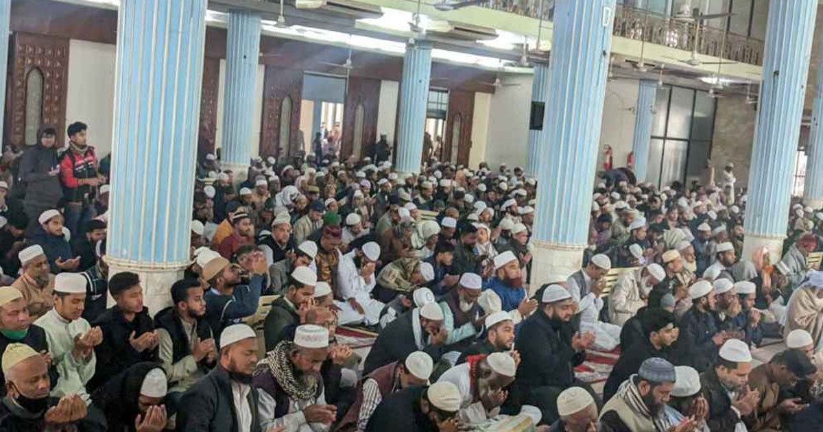 বাদ জুমা মসজিদে মসজিদে বেগম খালেদা জিয়ার জন্য বিশেষ দোয়া