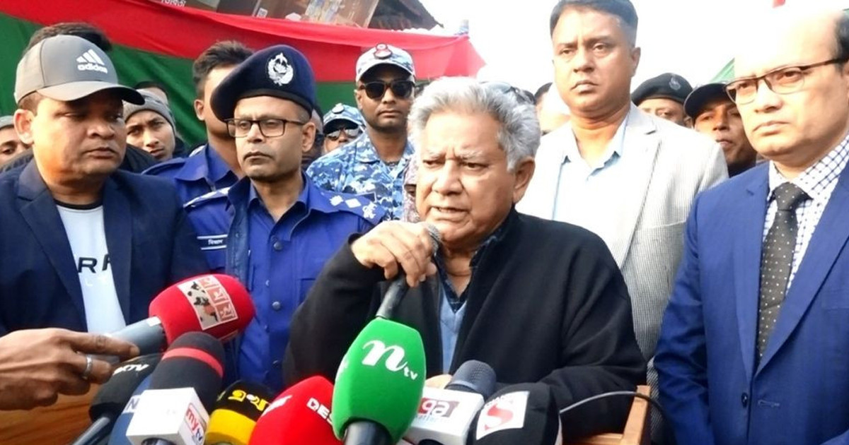 হাদির খুনিরা বিদেশে পালালেও ছাড় পাবে না: নৌ উপদেষ্টা