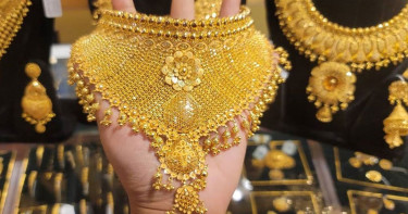 নতুন বছরের শুরুতেই বিশ্ববাজারে স্বর্ণের দামে বড় লাফ