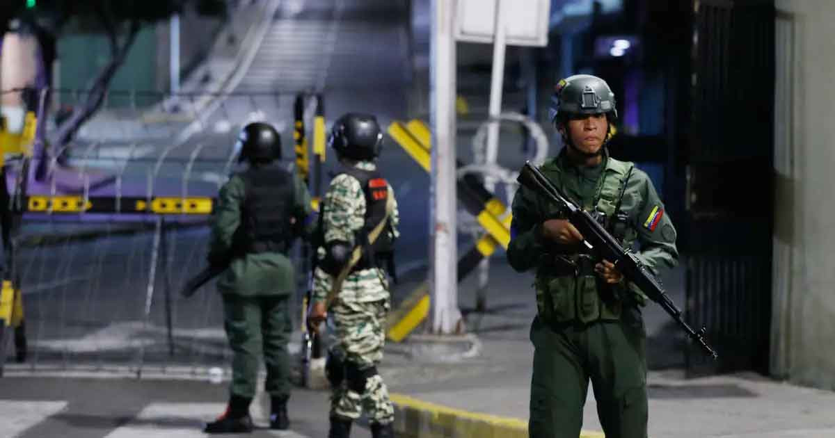 ভেনেজুয়েলায় জরুরি অবস্থা ঘোষণা প্রেসিডেন্ট মাদুরোর