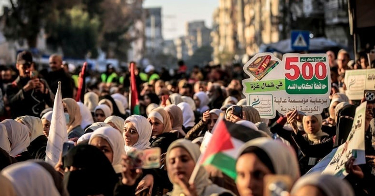 কোরআনের আলোয় জেগে উঠল গাজা