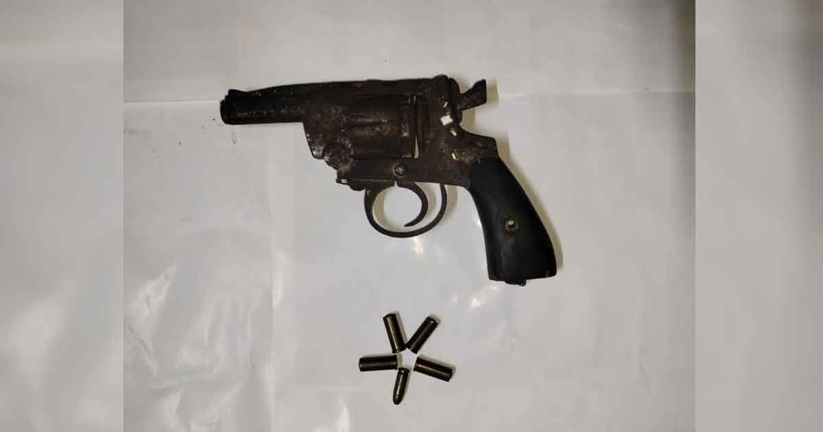 ওয়ারীতে পাঁচ রাউন্ড গুলিসহ রিভলভার উদ্ধার