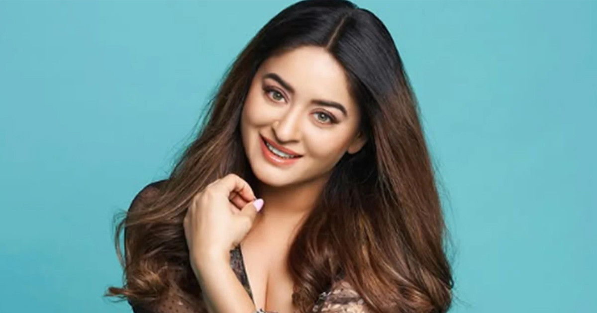 বিচ্ছেদের খবর দিলেন মাহি