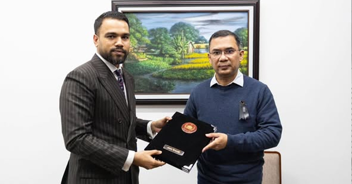 বেগম খালেদা জিয়ার প্রয়াণ, প্রধান উপদেষ্টার শোকবার্তা হস্তান্তর