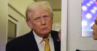 ভেনেজুয়েলায় আবারও হামলার হুঁশিয়ারি ট্রাম্পের