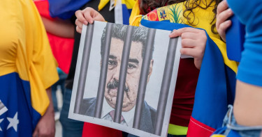 মাদুরোর সুইস ব্যাংক হিসাব জব্দ