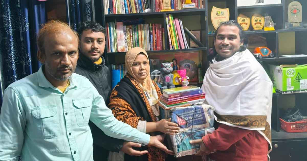 লালমনিরহাটের সারপুকুর যুব ফোরাম পাঠাগারে বই উপহার দিলো বসুন্ধরা শুভসংঘ