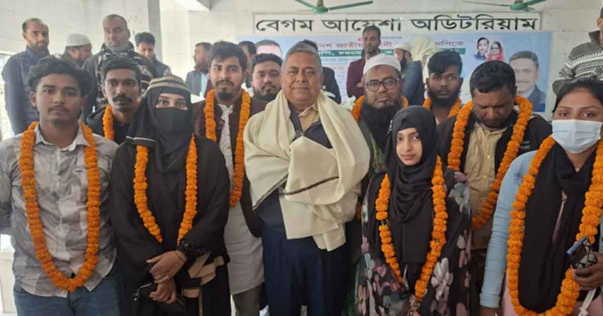 বিএনপিতে যোগ দিলেন এনসিপির অর্ধশত নেতাকর্মী