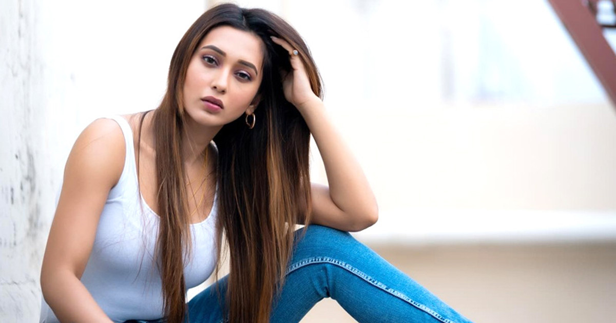 ‘আপনাদের ভালোবাসা চাই’