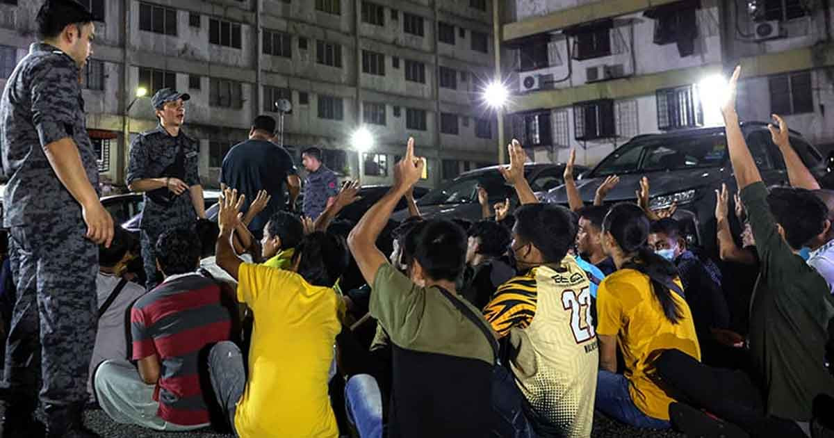 ২৬ বাংলাদেশিসহ ৭৭ জন ধরা পড়লো মালয়েশিয়ায়