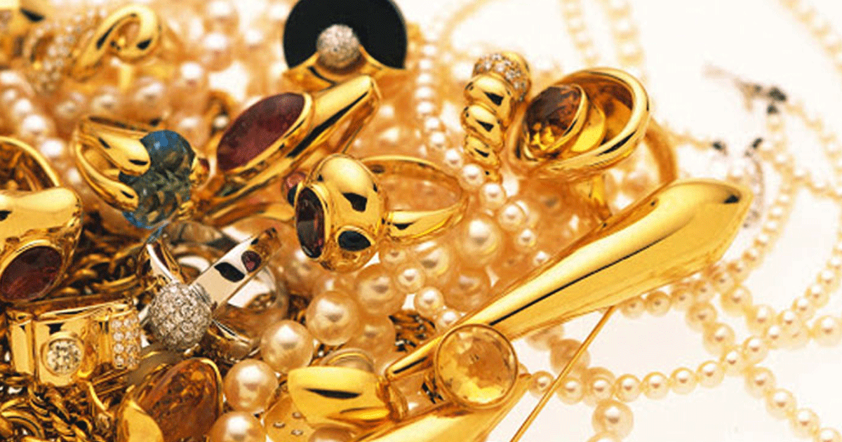 স্বর্ণের দাম কমলো