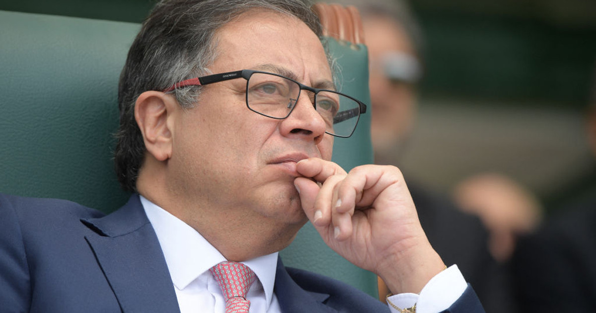 কলম্বিয়ায় মার্কিন সামরিক হামলার ‘বাস্তব হুমকি’ দেখছেন প্রেসিডেন্ট পেত্রো