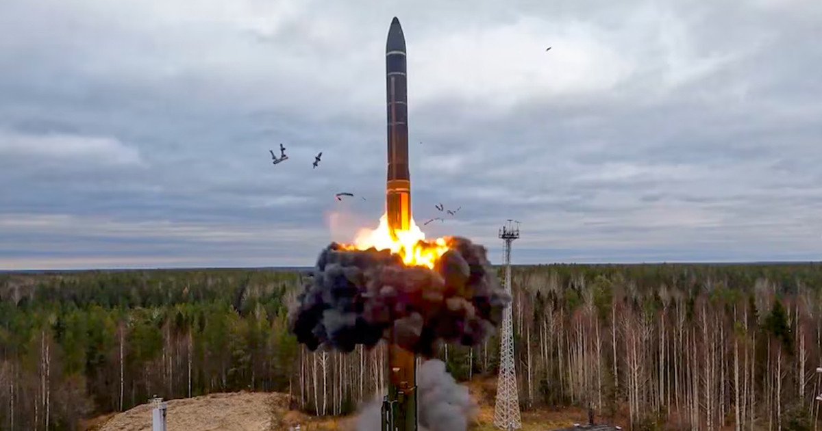 রাশিয়া ছুড়লো শব্দের চেয়ে ১০ গুণ গতির ক্ষেপণাস্ত্র, রাজধানী ছাড়ার আহ্বান ইউক্রেনীয়দের