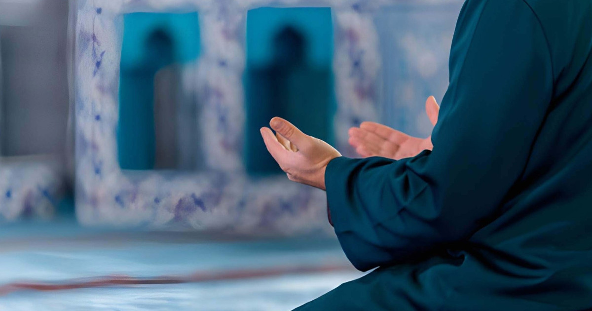 সব কাজে মহান আল্লাহর সন্তুষ্টিলাভের আগ্রহ