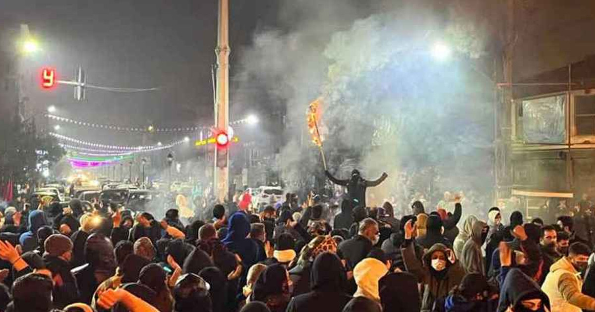 ইরানের চলমান অস্থিরতার নেপথ্যে কারা, বেরিয়ে এল চাঞ্চল্যকর তথ্য