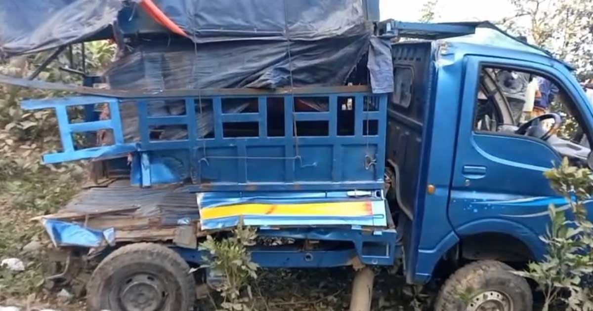 ফরিদপুরে ট্রেনের ধাক্কায় পিকআপে থাকা ৩ যাত্রী নিহত