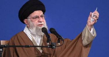 ইরানে সরকারপন্থী মিছিল যুক্তরাষ্ট্রের জন্য স্পষ্ট সতর্কবার্তা: খামেনি