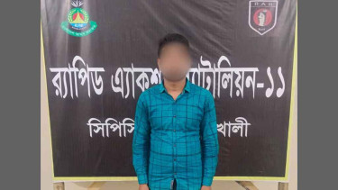 নোয়াখালীতে ডাকাতির সময় গণধর্ষণ: গ্রেপ্তার ১