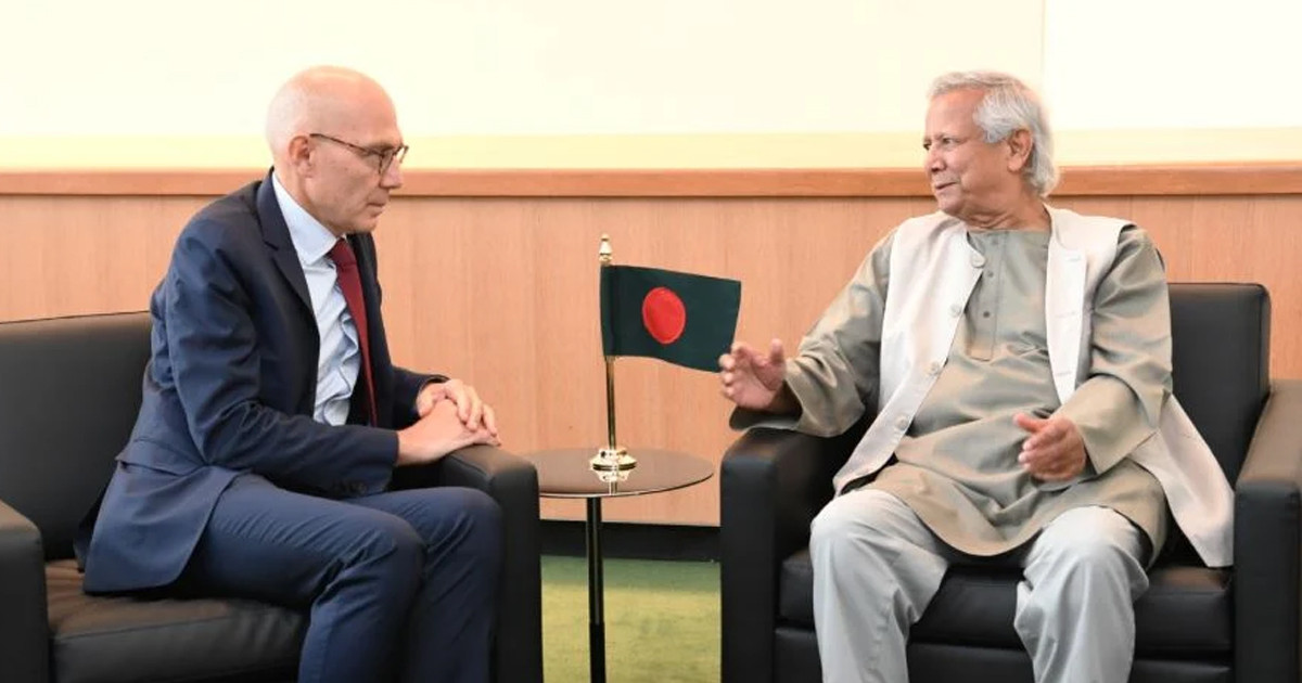 নির্বাচনে ভুয়া তথ্য মোকাবেলায় জাতিসংঘকে সহায়তা আহ্বান প্রধান উপদেষ্টার